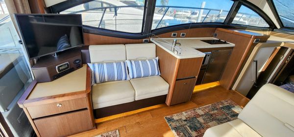 Sea Ray 400 Sundancer image