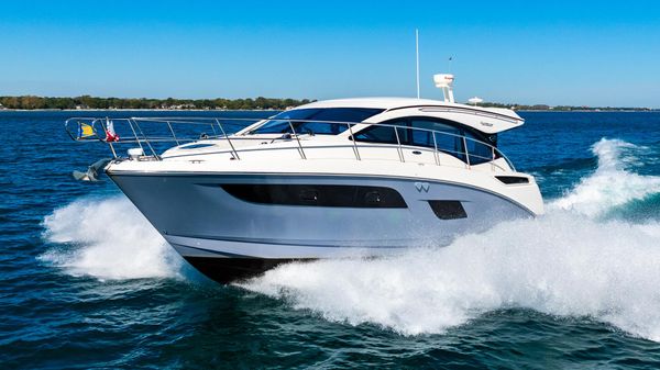 Sea Ray 400 Sundancer 