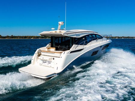 Sea Ray 400 Sundancer image