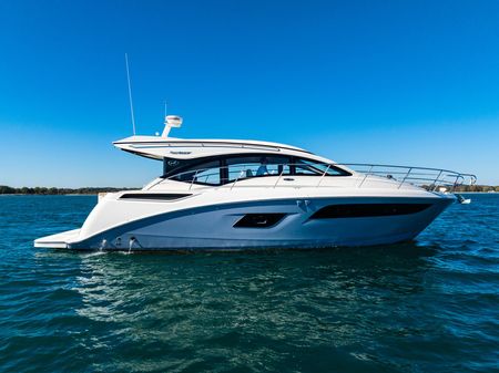 Sea Ray 400 Sundancer image