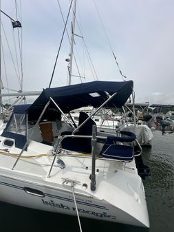 Catalina 350 image