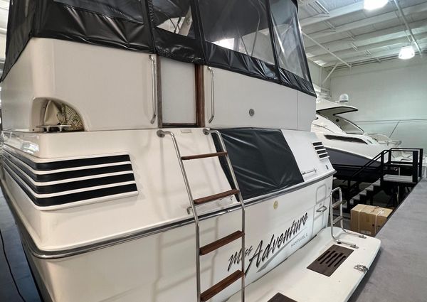 Sea-ray 440-AFT-CABIN image