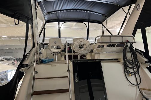 Sea-ray 440-AFT-CABIN image