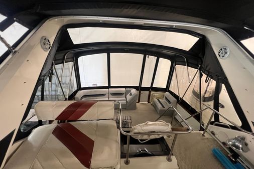 Sea-ray 440-AFT-CABIN image