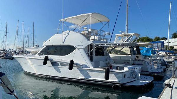 Hatteras 50 Convertible 