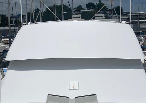 Hatteras 50 Convertible image