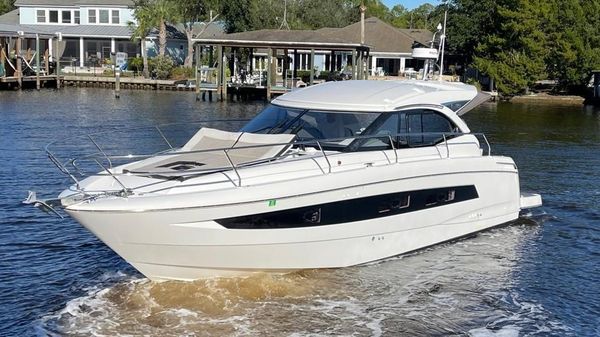 Jeanneau Leader 36