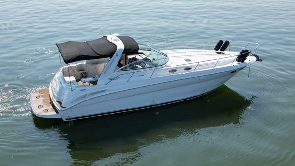 Sea Ray 380 Sundancer 