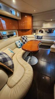 Sea Ray 380 Sundancer image