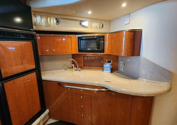 Sea Ray 380 Sundancer image