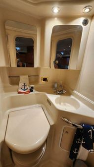 Sea Ray 380 Sundancer image