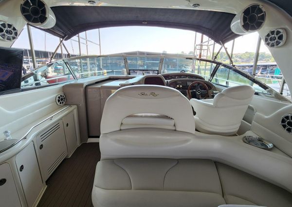 Sea Ray 380 Sundancer image