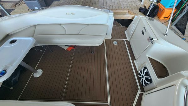 Sea Ray 380 Sundancer image