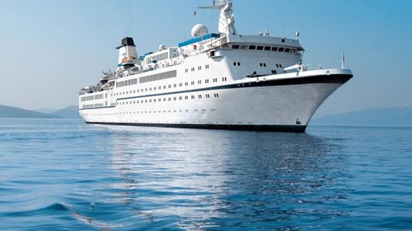 Cruise Ship - 412Passengers - Stock No. S2402