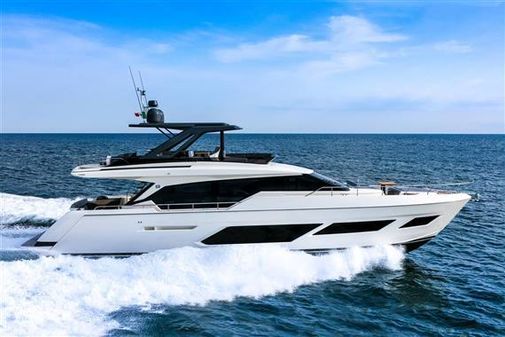 Ferretti Yachts 720 image