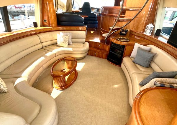 Azimut 68 Plus image