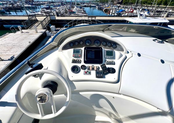 Azimut 68 Plus image