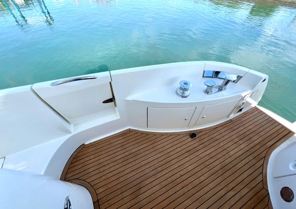 Azimut 68 Plus image