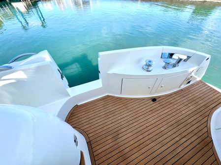 Azimut 68 Plus image