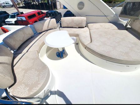 Azimut 68 Plus image