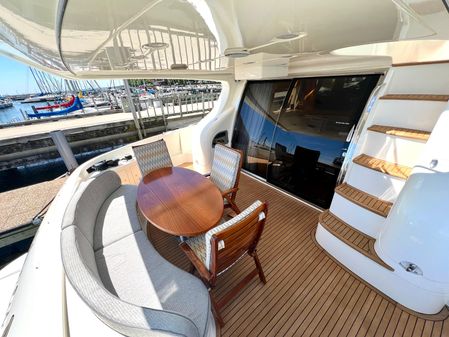 Azimut 68 Plus image