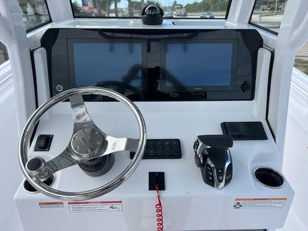 Sportsman OPEN-232-CENTER-CONSOLE image