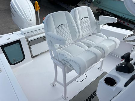 Sportsman OPEN-232-CENTER-CONSOLE image