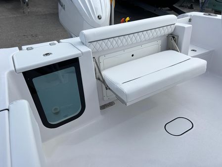 Sportsman OPEN-232-CENTER-CONSOLE image