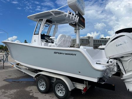 Sportsman OPEN-232-CENTER-CONSOLE image