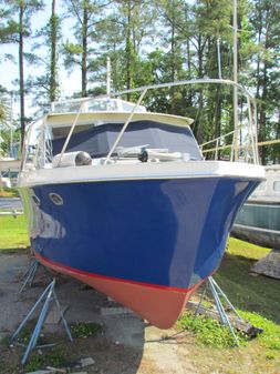 Hatteras Double Cabin image