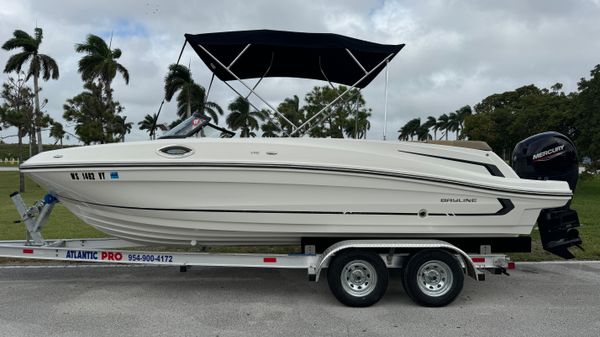 Bayliner VR6 Bowrider OB 