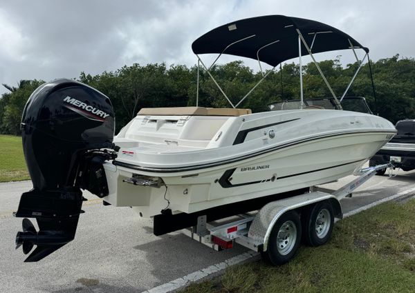 Bayliner VR6-BOWRIDER-OB image