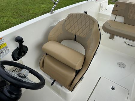 Bayliner VR6-BOWRIDER-OB image