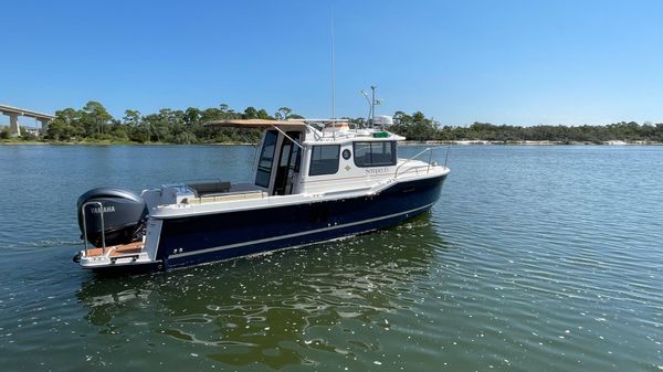 Ranger Tugs R-25 