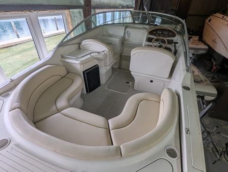 Sea Ray 260 Overnighter image