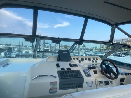 Sea Ray 300 Sundancer image