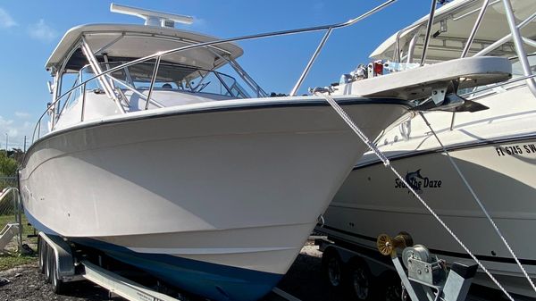 Grady-White Express 330 