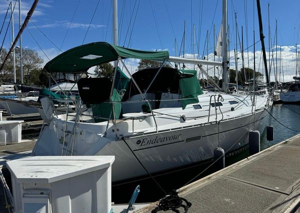 Beneteau 393 image