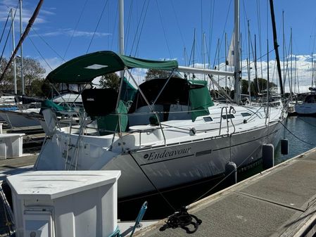 Beneteau 393 image