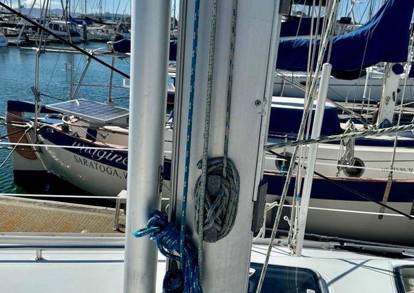 Beneteau 393 image