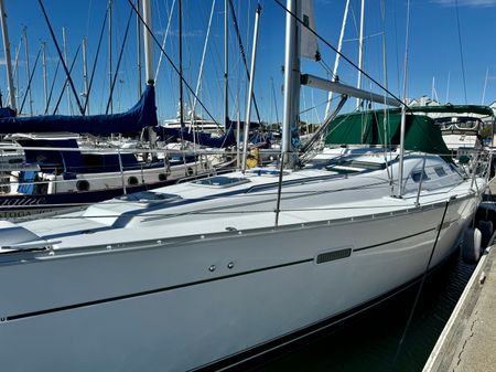 Beneteau 393 image