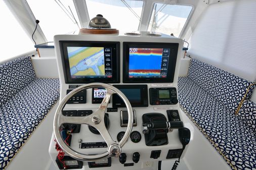 Custom POWER-CATAMARAN image