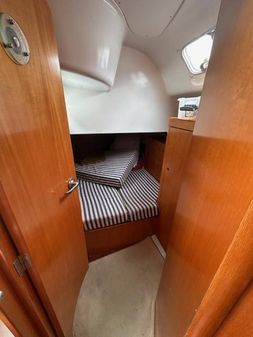 Beneteau 42S7 image