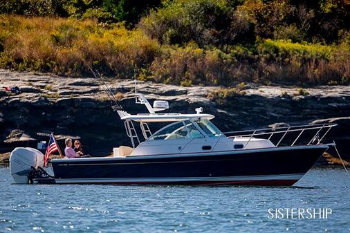 Hunt Yachts Surfhunter 32 image