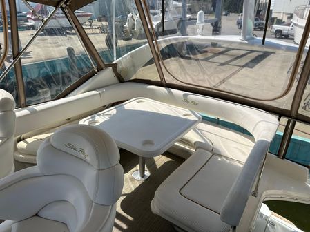 Sea Ray 400 Sedan Bridge image