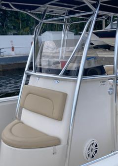 Cobia 256 Center Console image