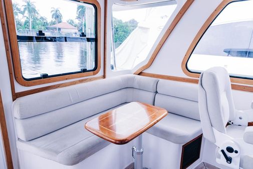 Sabre 38 Salon Express image