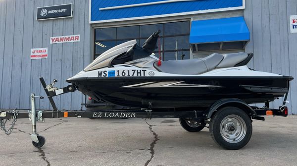 Kawasaki STX 15-F