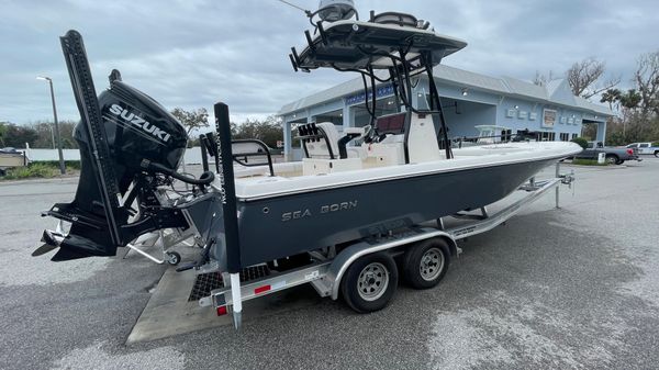 Sea Born FX25 Bay