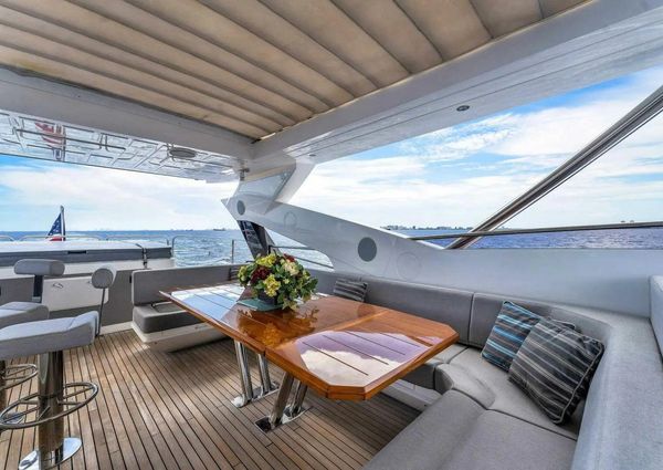 Sunseeker 95 Yacht image